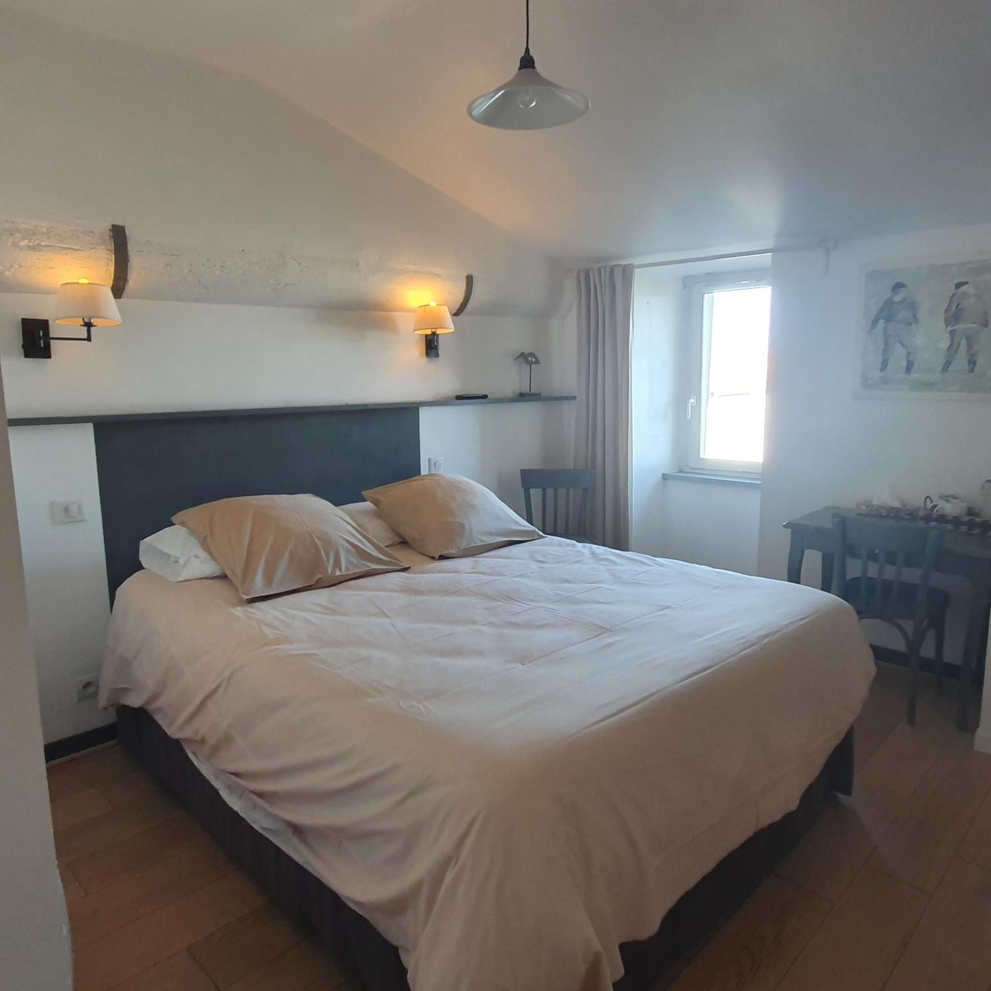 Bed and Breakfast Le Mole Ла-Флот Номер фото